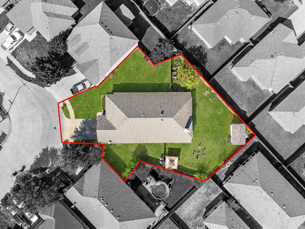 2401 Forest Creek Drive