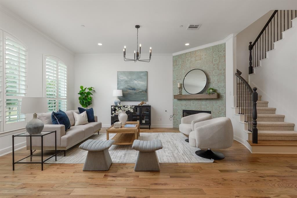 3109 Raphael Court