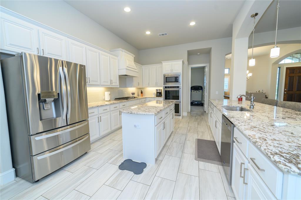 CHAPEL CREEK FARMS AT VAN ALSTYNE PHASE III - Residential