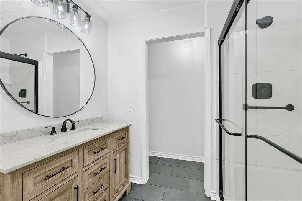 G-1106 SIVILLS S B A-G1106 - Residential