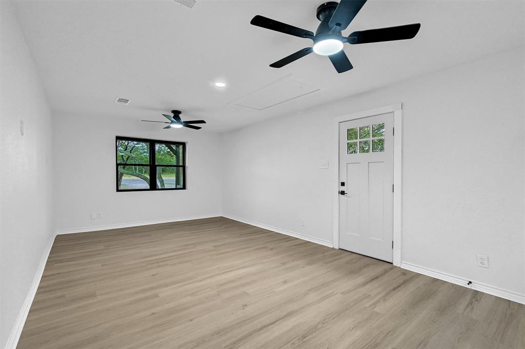 G-1106 SIVILLS S B A-G1106 - Residential