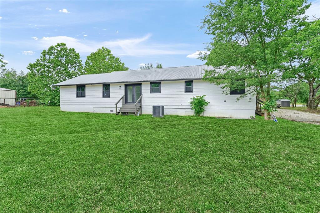 G-1106 SIVILLS S B A-G1106 - Residential