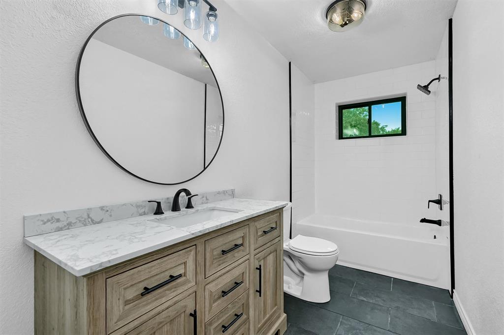 G-1106 SIVILLS S B A-G1106 - Residential