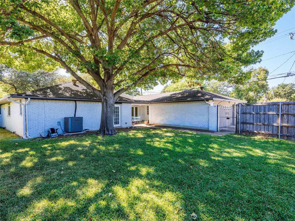 Schreiber Manor 01 Inst - Residential