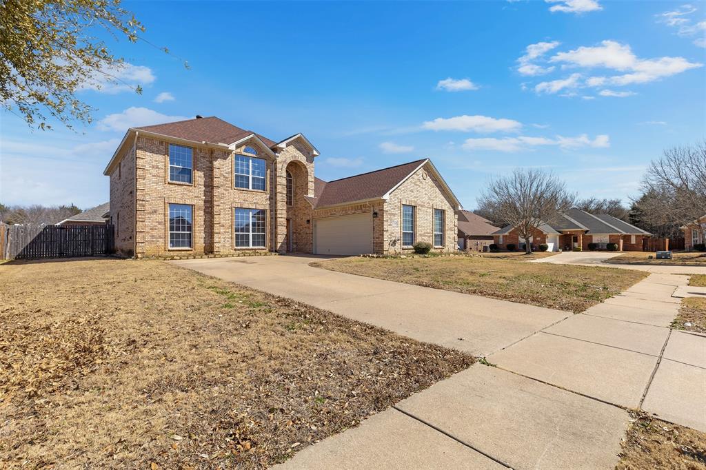 2708 Lake Country Drive