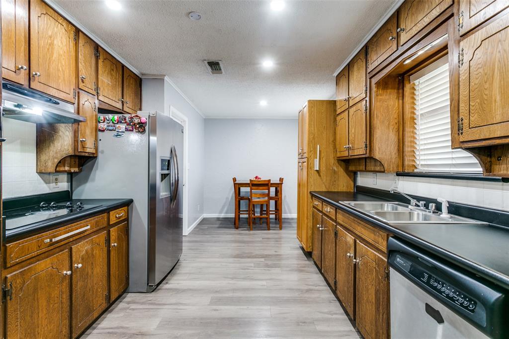 Wilshire VIllage Add - Residential