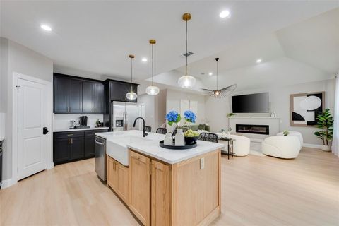 Tiny photo for 529 Pebblecreek Drive, Garland, TX 75040 (MLS # 21163753)