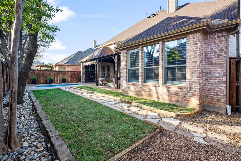 Dakota - Residential