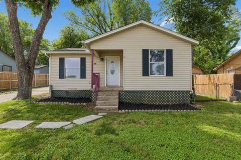 Photo of 1514 Baxley Street, Carrollton, TX 75006 (MLS # 21255260)