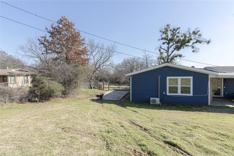 A home in Azle