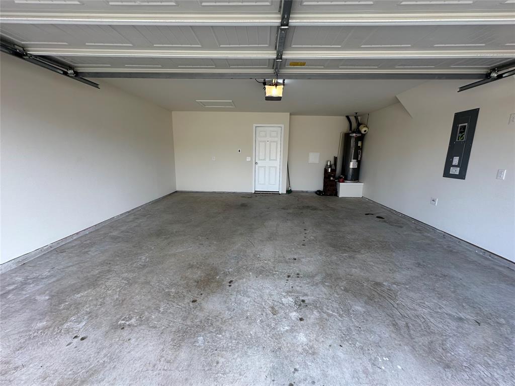 PARKS AT BOAT CLUB - Residential Lease