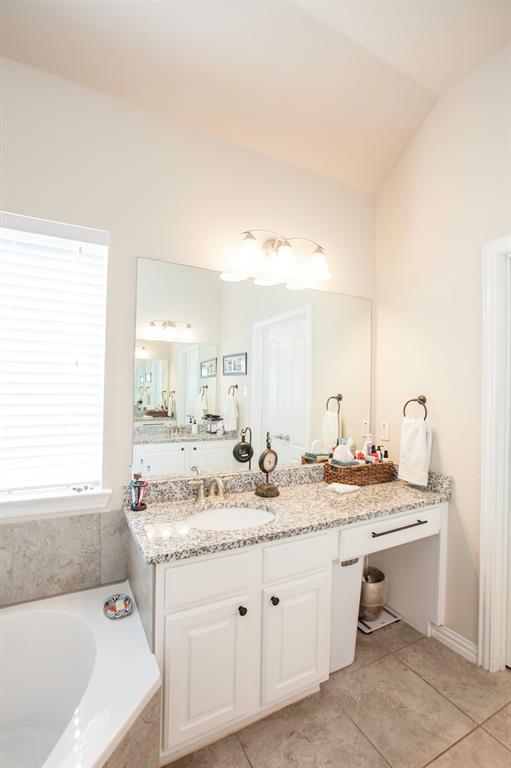 Wylie, Texas 75098, United States, 3 Bedrooms Bedrooms, ,3 BathroomsBathrooms,Residential,Active,167839