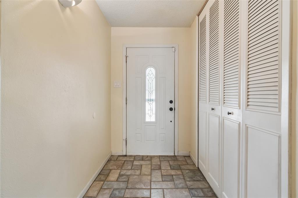 2108 Pearl Lane