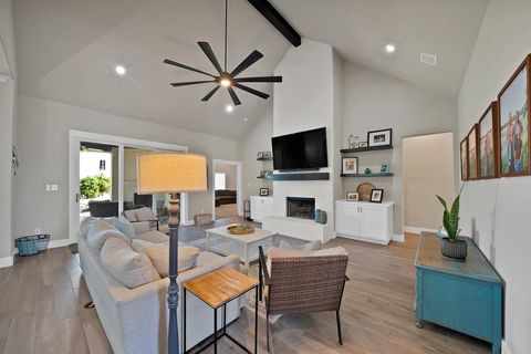 Tiny photo for 2008 Adams Overlook, Weatherford, TX 76088 (MLS # 21209746)