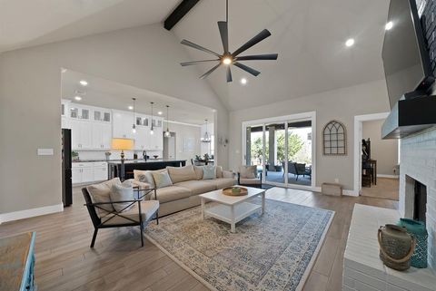 Tiny photo for 2008 Adams Overlook, Weatherford, TX 76088 (MLS # 21209746)