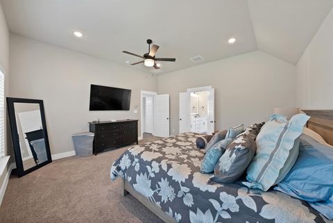 Tiny photo for 2008 Adams Overlook, Weatherford, TX 76088 (MLS # 21209746)