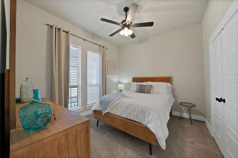 Tiny photo for 2008 Adams Overlook, Weatherford, TX 76088 (MLS # 21209746)