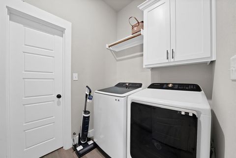 Tiny photo for 2008 Adams Overlook, Weatherford, TX 76088 (MLS # 21209746)