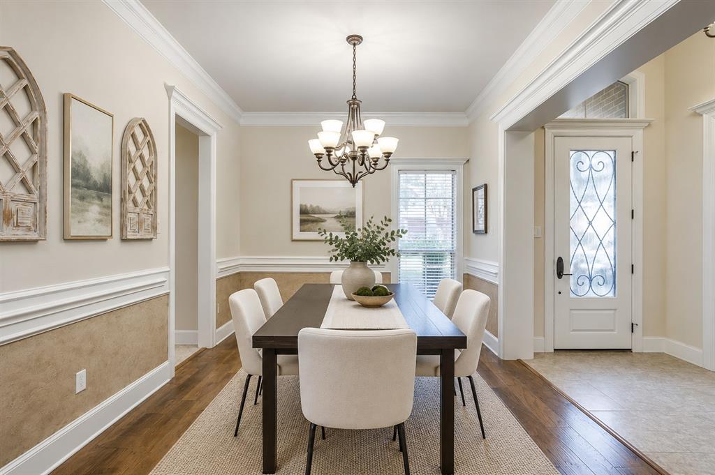 4505 Chaumont Trail