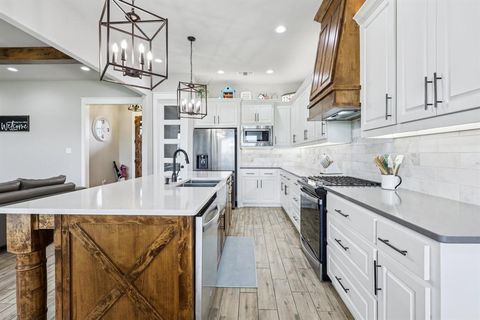 Tiny photo for 821 Cheyenne Trail, Trenton, TX 75490 (MLS # 21201074)