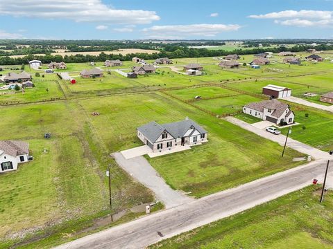 Tiny photo for 821 Cheyenne Trail, Trenton, TX 75490 (MLS # 21201074)