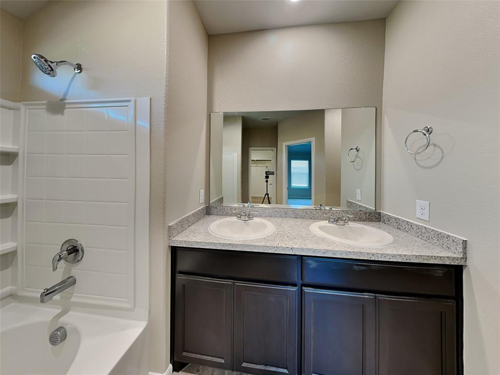 Pioneer Point - Residential Lease