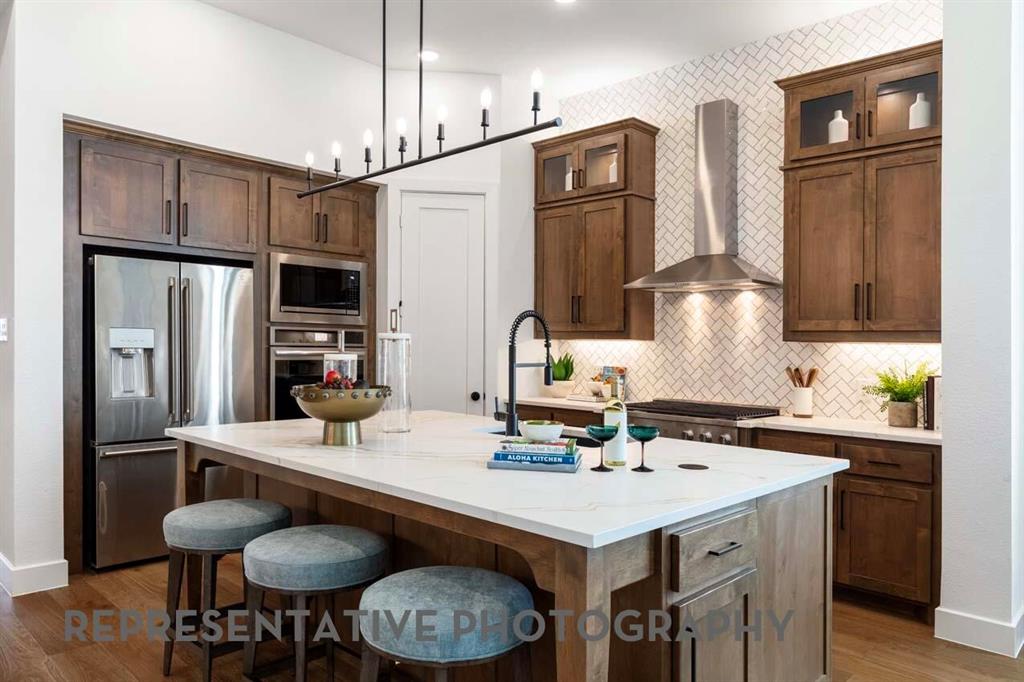 910 Heatherbrook Drive