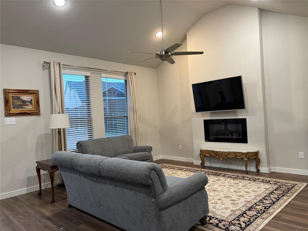 Ventana Ph 4 - Residential