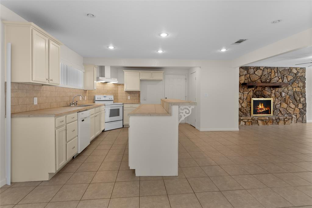 Indian Harbor - Residential