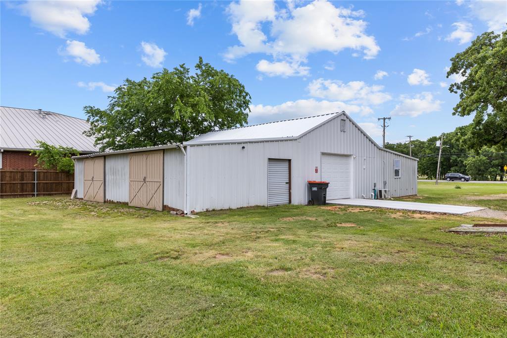 2230 Farm Road 79