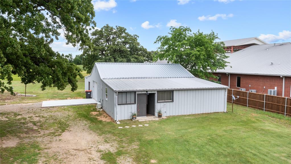 2230 Farm Road 79