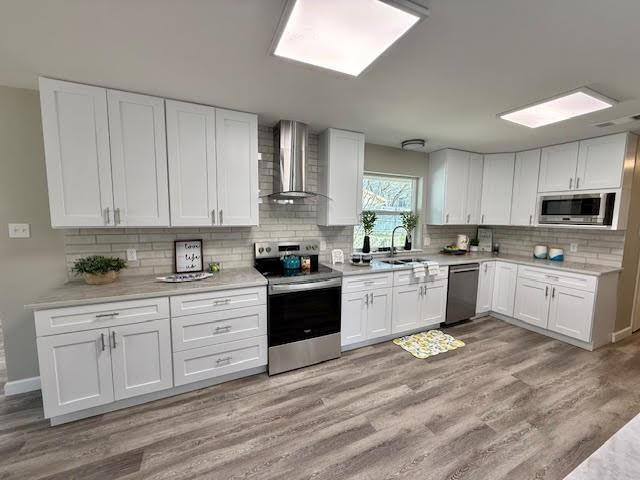 Country Wood Estates Add - Residential