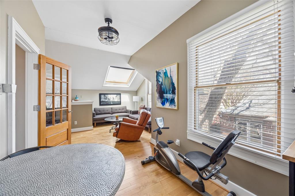 Kessler Square - Residential