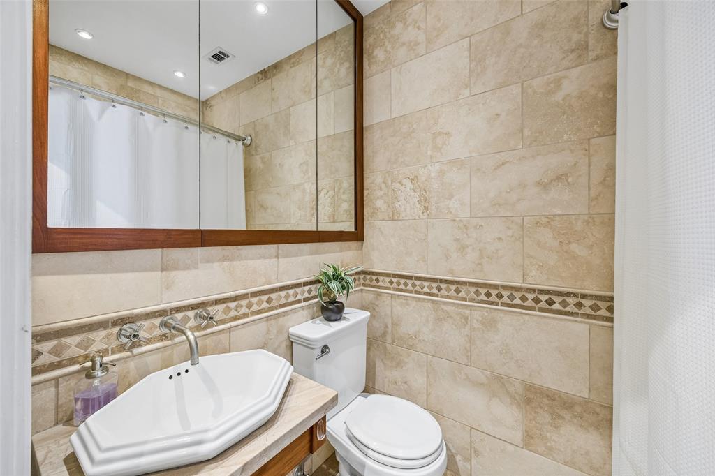 Kessler Square - Residential