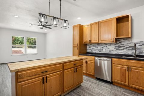 Tiny photo for 3614 Sioux Trail, Granbury, TX 76048 (MLS # 21341728)