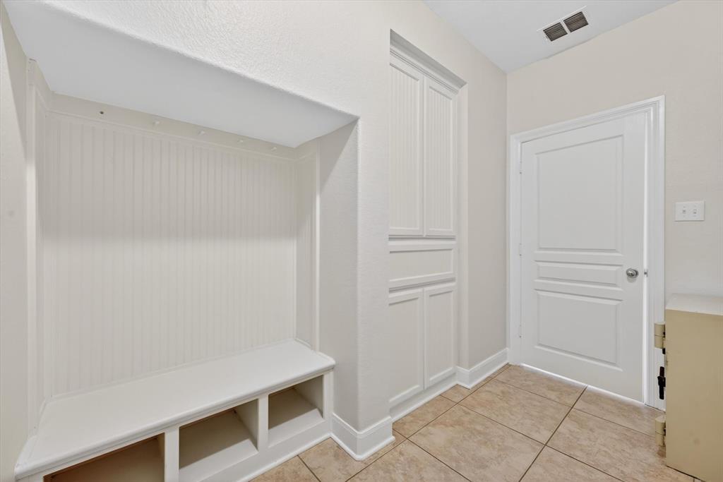Preston Lakes - Residential