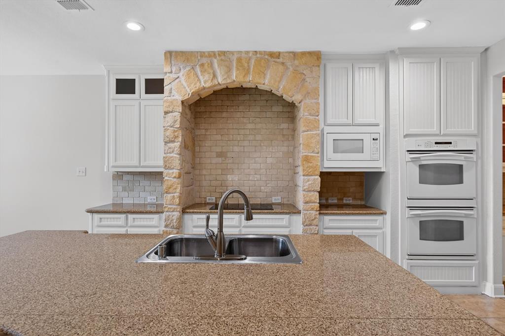 Preston Lakes - Residential