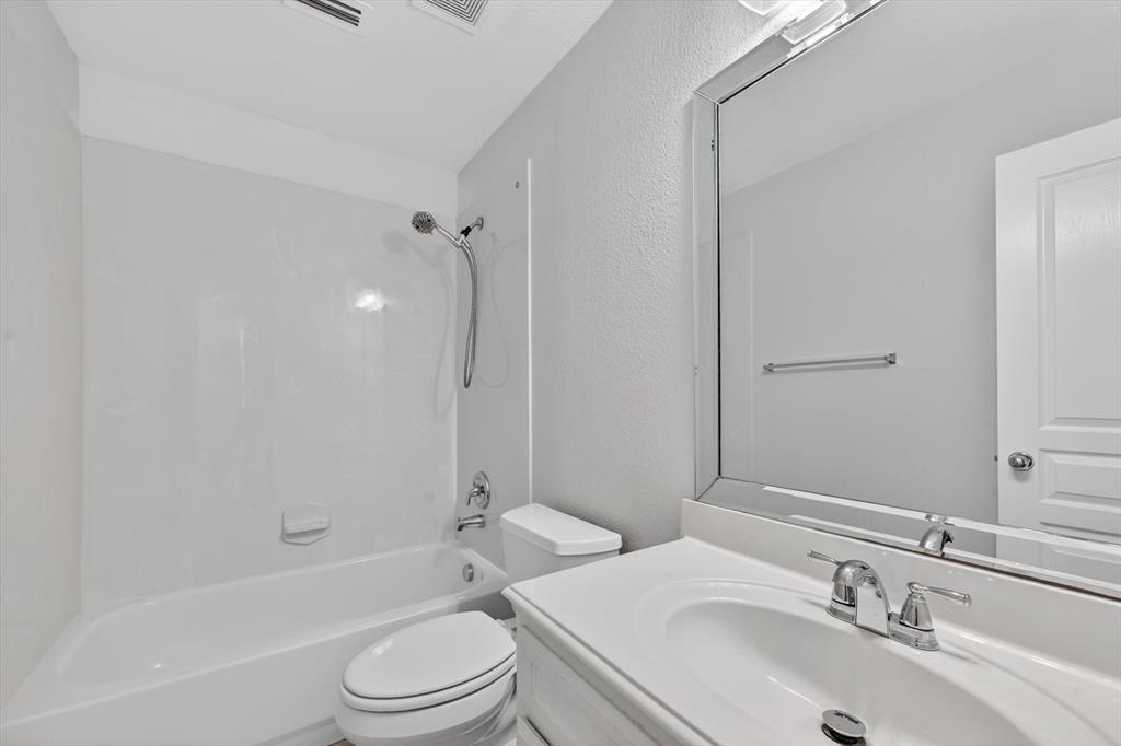 Preston Lakes - Residential