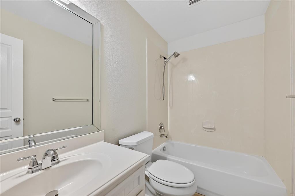 Preston Lakes - Residential