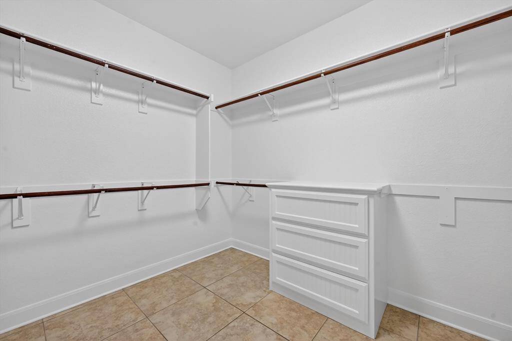 Preston Lakes - Residential