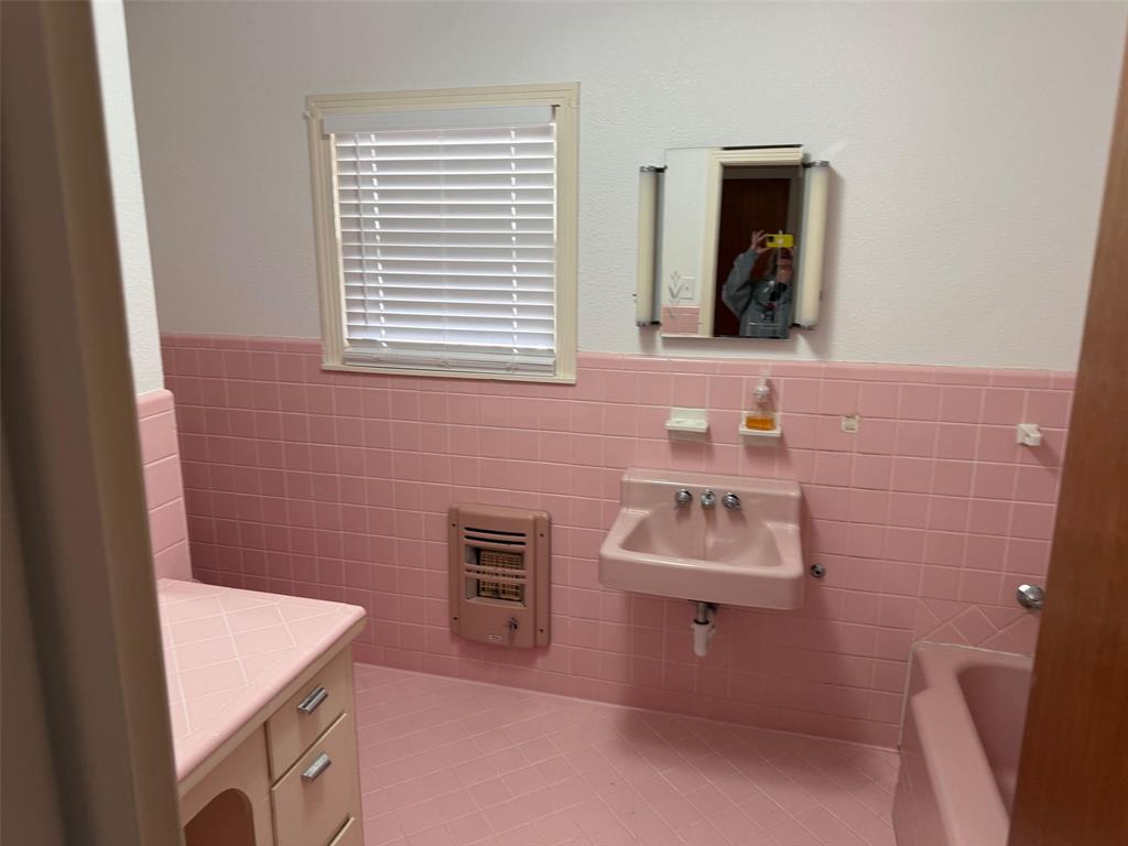 Millsap Rev Add - Commercial Lease