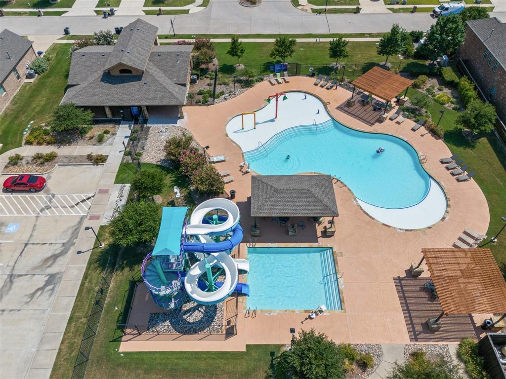 Rivendale By The Lake Ph 2 - Residential