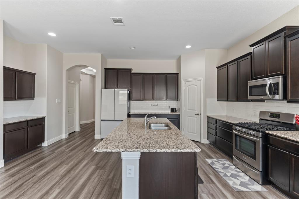 Rivendale By The Lake Ph 2 - Residential