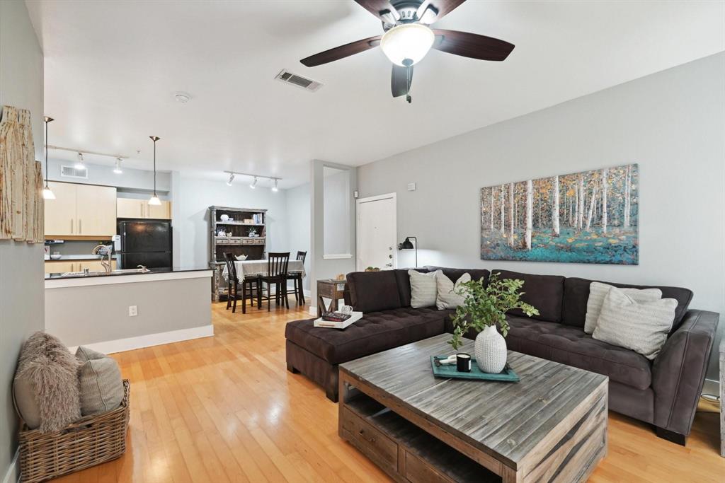 Dallas, Texas 75219, United States, 1 Bedroom Bedrooms, ,1 BathroomBathrooms,Residential,Active,169422