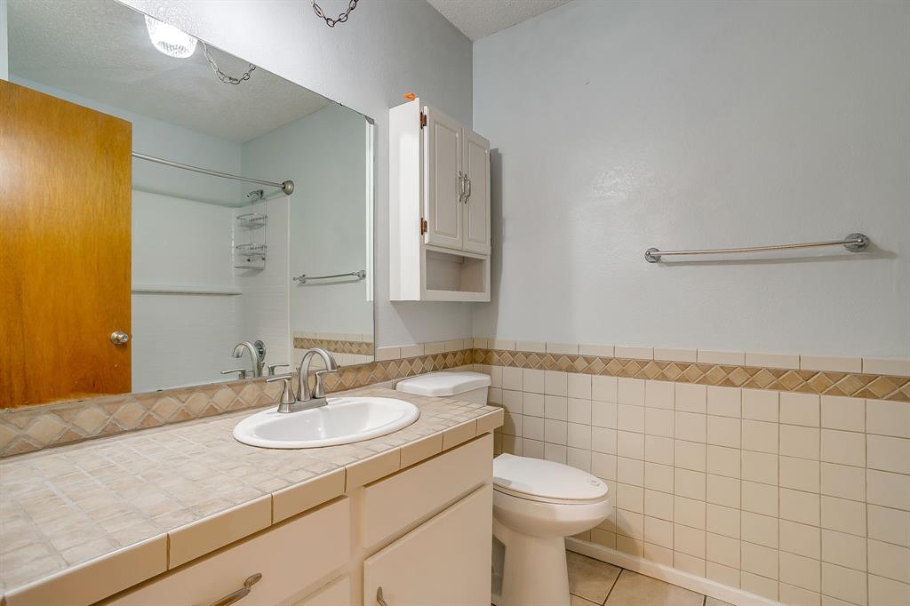 Roselawn 01 - Residential Lease