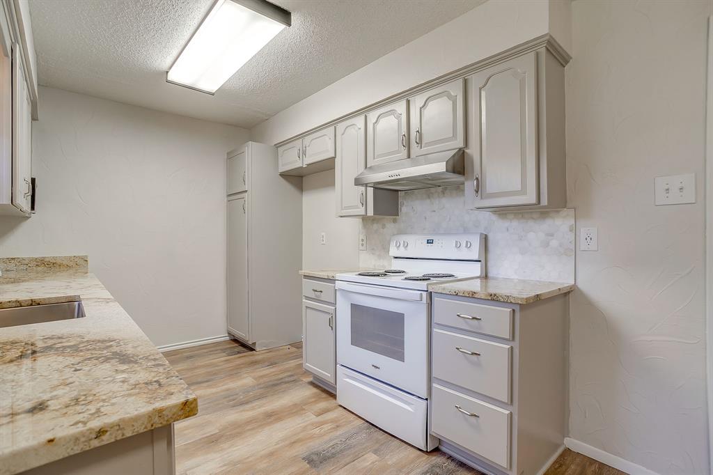 Roselawn 01 - Residential Lease