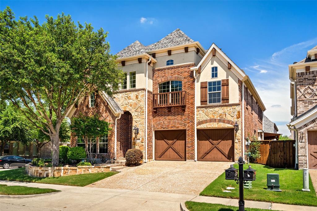 8255 Lindsay Gardens