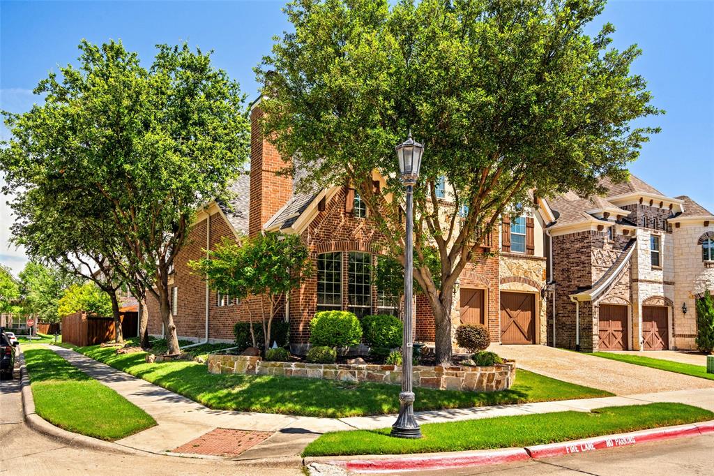 8255 Lindsay Gardens