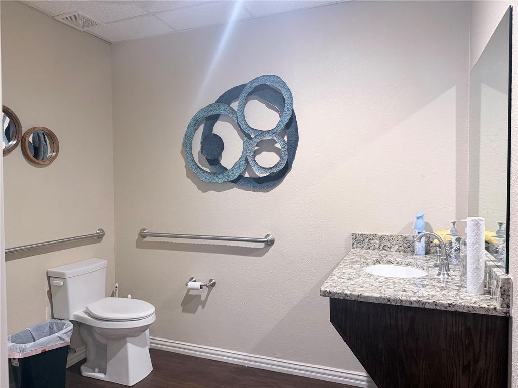 Heritage Square Condo - Commercial Sale