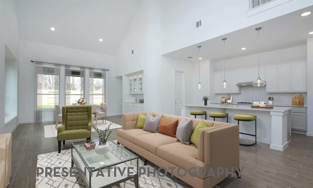 8409 Texas Ash Drive